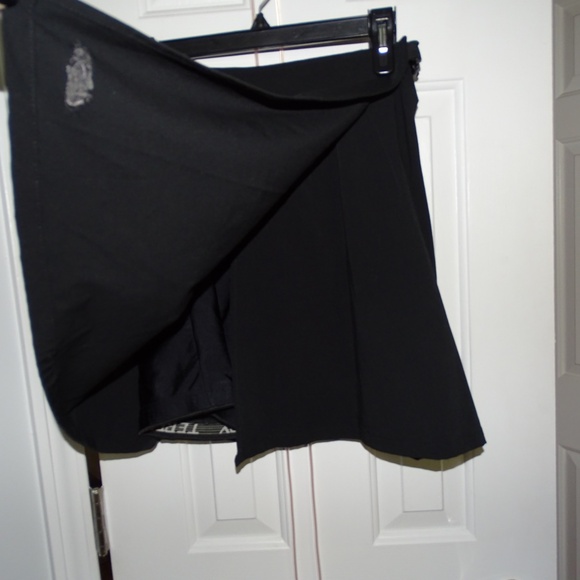 Terry Women's Cycling Skort with Attached Padded Shorts - Picture 3 of 7